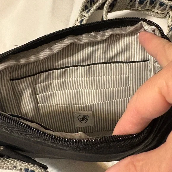 Travelon Boho Quilted RFID Blocking Belt Bag Crossbody quilted black Adj Strap - Picture 11 of 15